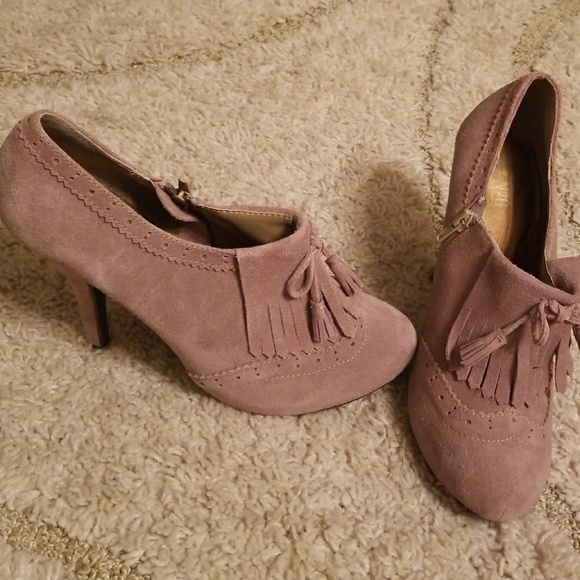 SOLD! - Picture 2 of 4